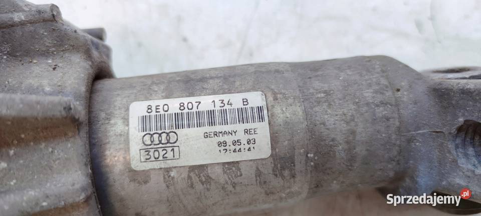 STREFA ZGNIOTU PRAWA AUDI A4 B6 8E0807134B Przystajń
