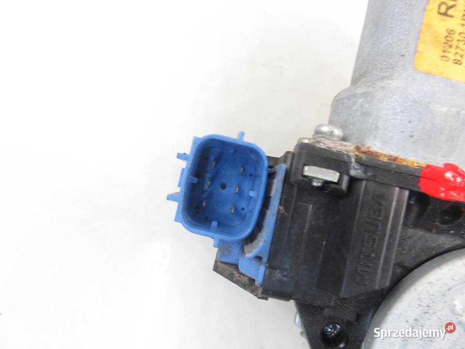 PODNOŚNIK SZYBY PRAWY TYLNY INFINITI M