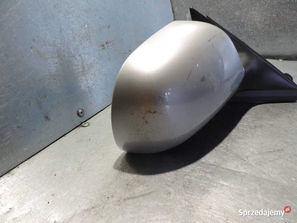 AUDI A3 8L LUSTERKO PRAWE LY7W Rok produkcji 1999 Nowy Sącz