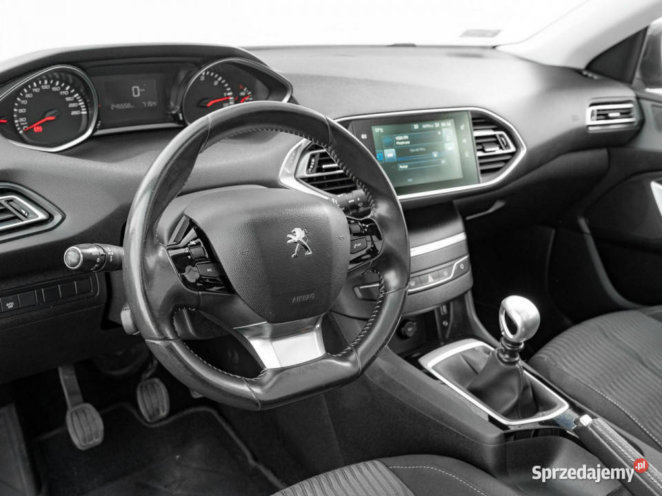 Peugeot 308 SW 16 BLUEHDI 120 Panorama NAVI Pępowo