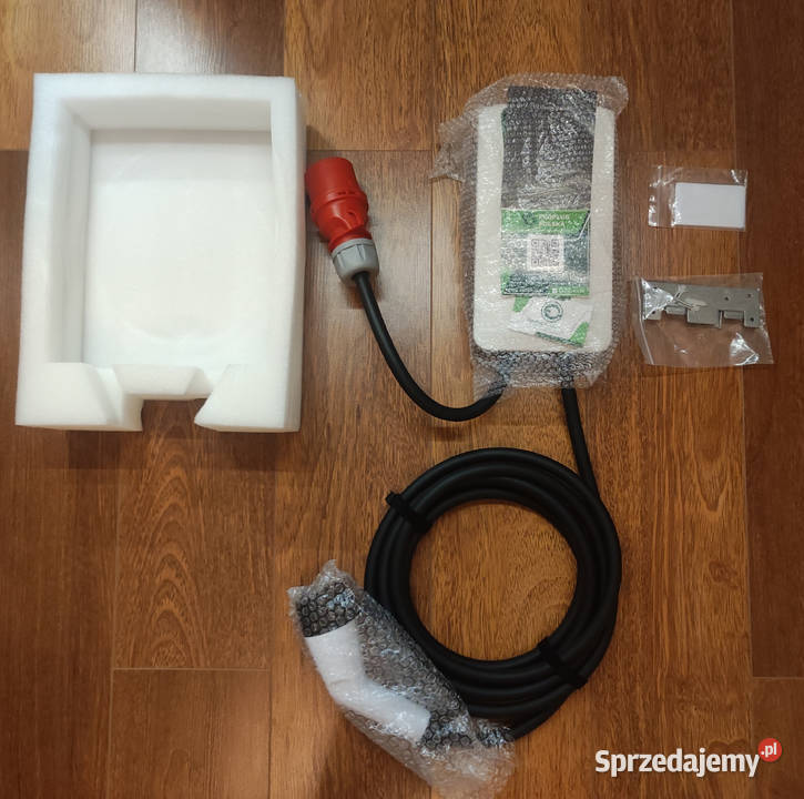 Stacja ładowania WALLBOX 22kW Type 2 z kartami Gorzów Wielkopolski