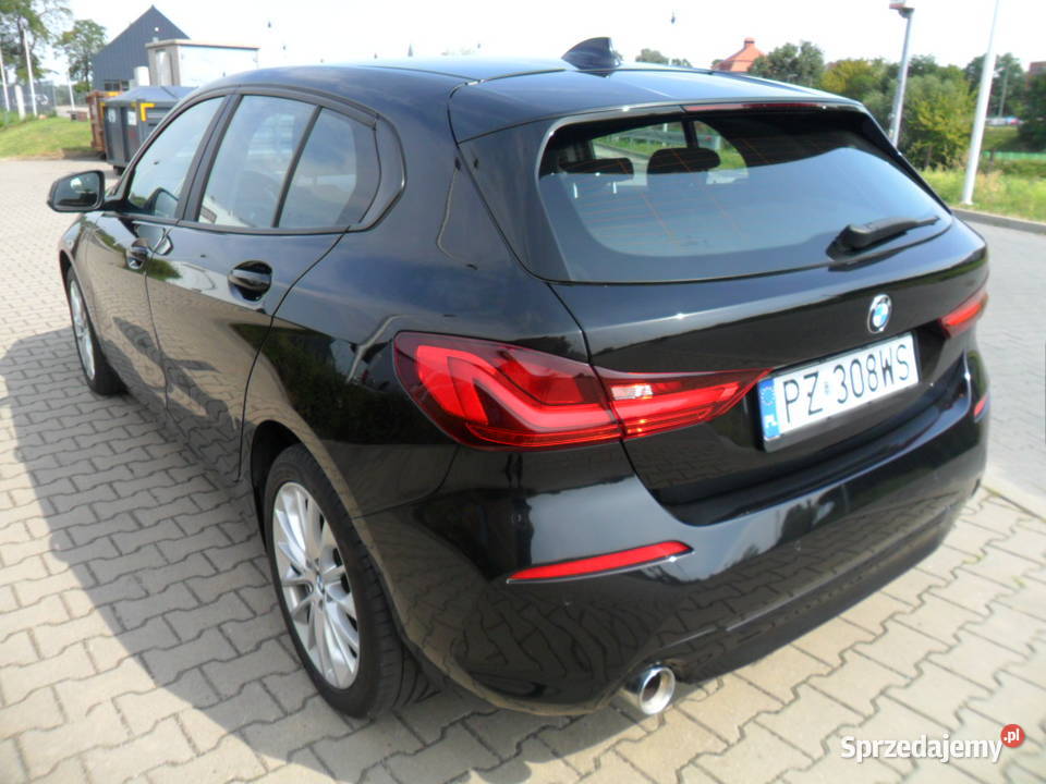 BMW 1 15 banz automat niski przebieg stan Rok produkcji 2020 Seria 1 Grudziądz sprzedam