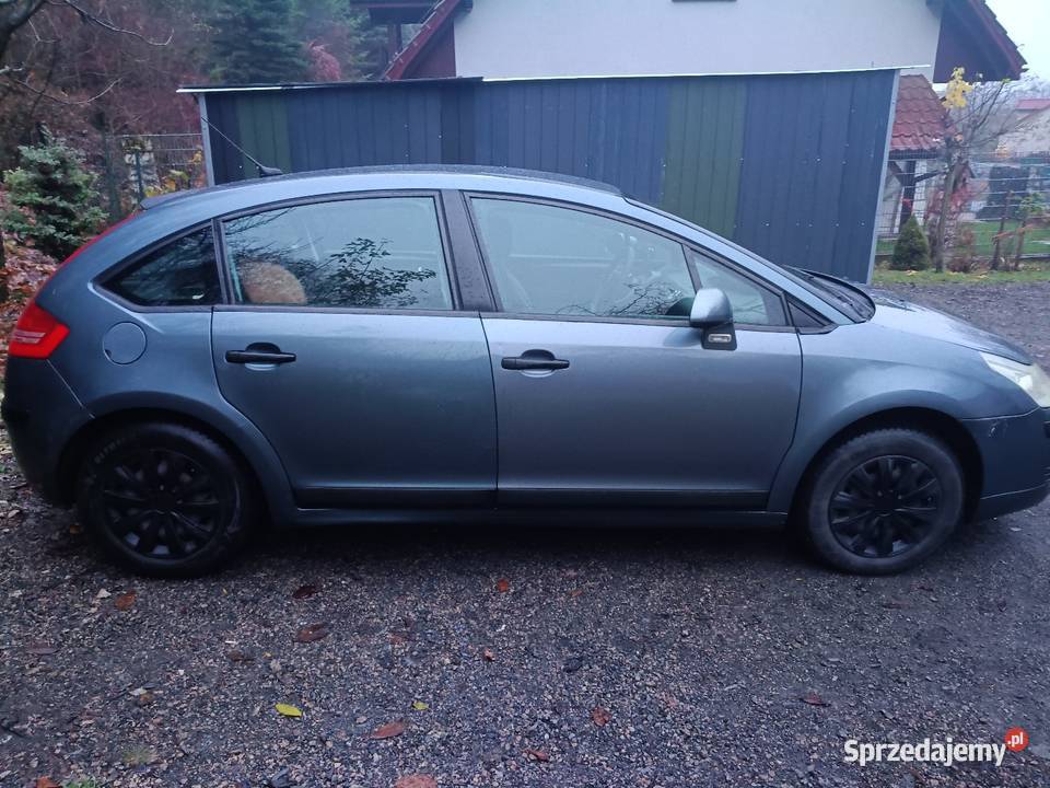 Zamienię sprzedam citroen C4 16 benzyna C4 lubelskie Dobre