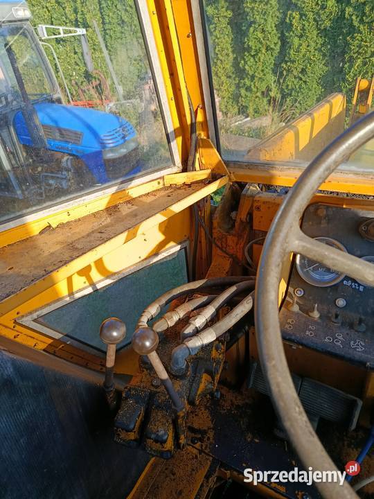 Koparko ładowarka MF50B Koparko ładowarki