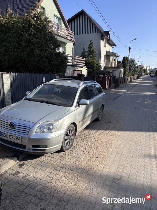 Sprzedam Toyote avensis z hakiem Avensis Avensis podlaskie Białystok