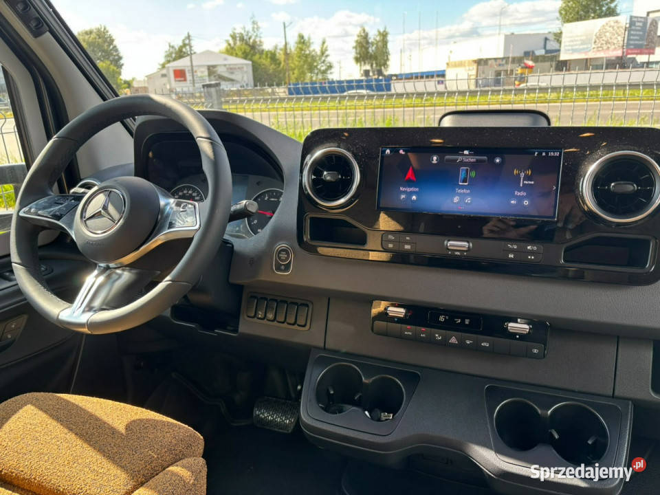 samochody kempingowe HymerEriba BMC T 600 pełny VAT mazowieckie Janki sprzedam