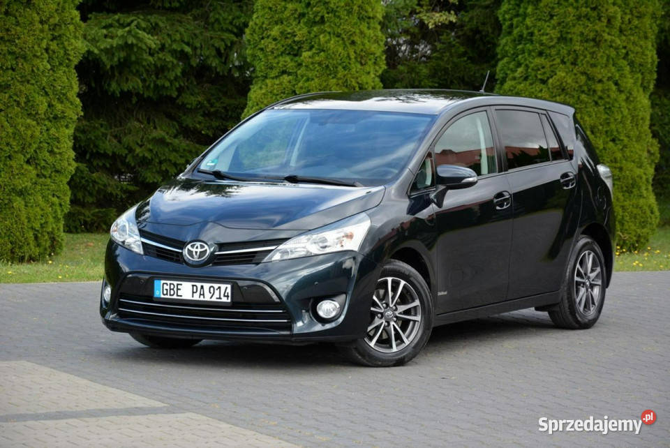 Toyota Verso 18VVTi147Przebieg 122 LIFT Panorama Ostrów Mazowiecka