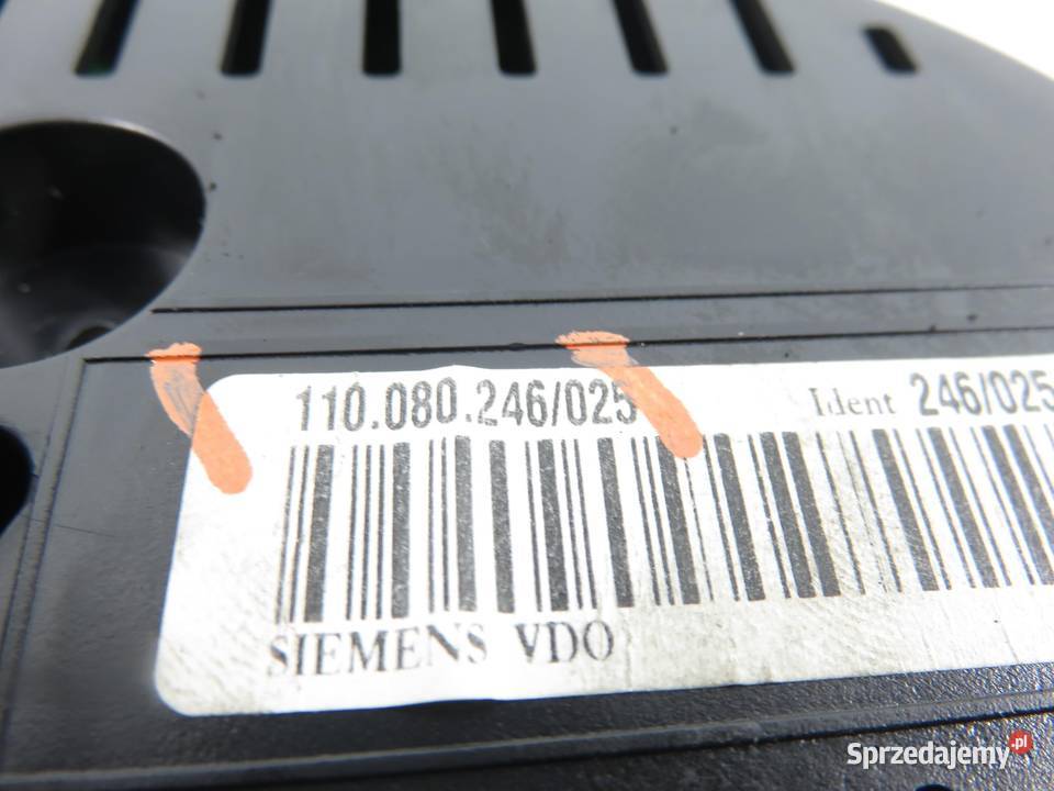 LICZNIK VW GOLF V 1K1 19 TDI BXE 1K0920850L Liczniki i zegary sprzedam