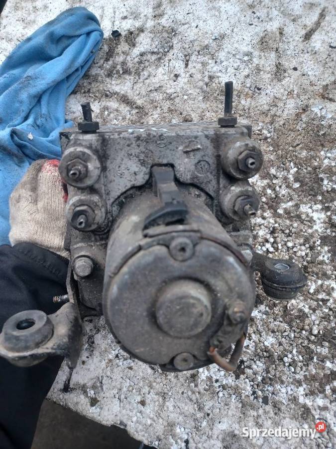 Pompa Hamulcowa ABS Audi A4 B5 8D0614111 osobowe Wisznice sprzedam