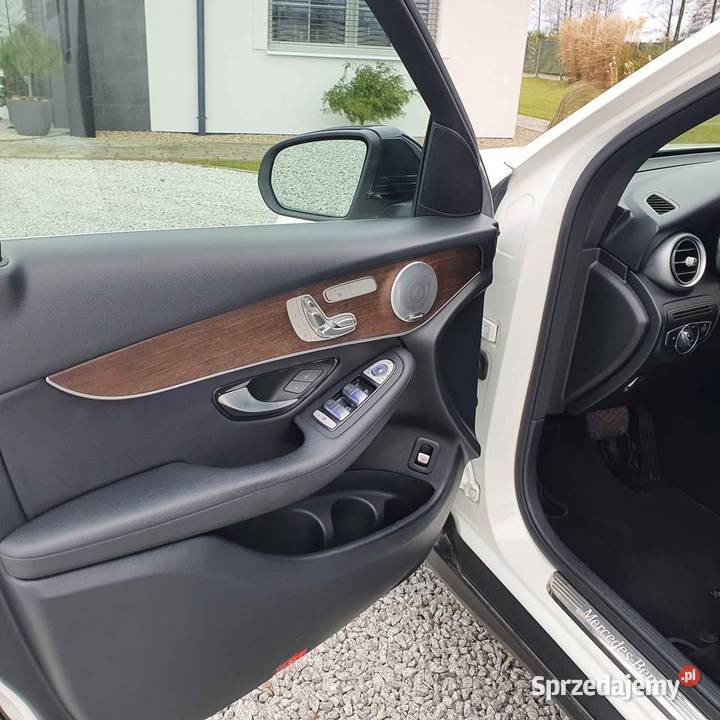 Mercedes GLC 20 benzyna 258 4X4 2020r automatyczna sprzedam