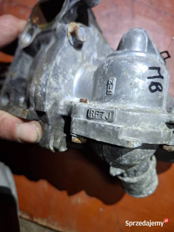 Obudowa termostatu Mazda 6 GG GY 20 CITD diesel osobowe Przyborów sprzedam