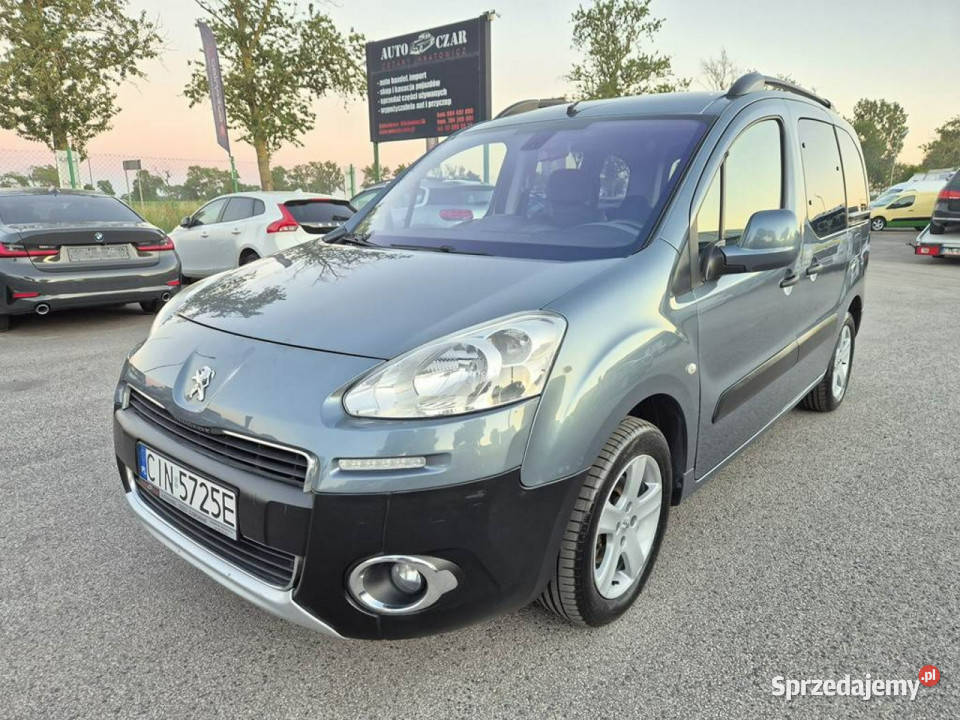 Peugeot Partner II 16HDI 92 Tepee II 2008 gniazdo USB kujawsko-pomorskie Gniewkowo