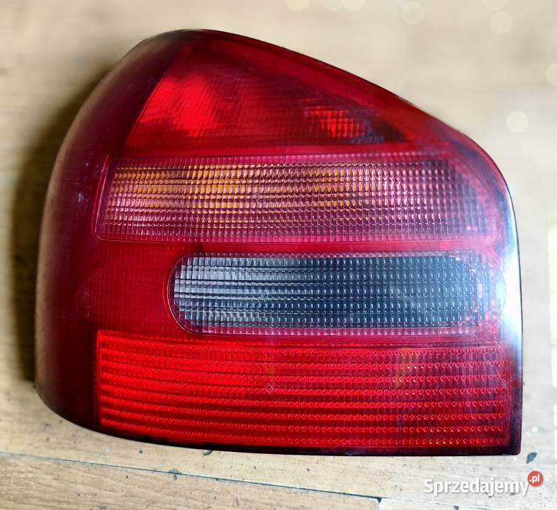 Audi A3 Lampa tylna lewa osobowe