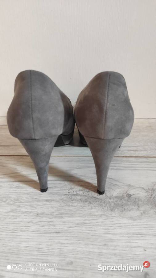 Sprzedam szpilki marki Jennifer rozmiar 38 tkanina Bydgoszcz