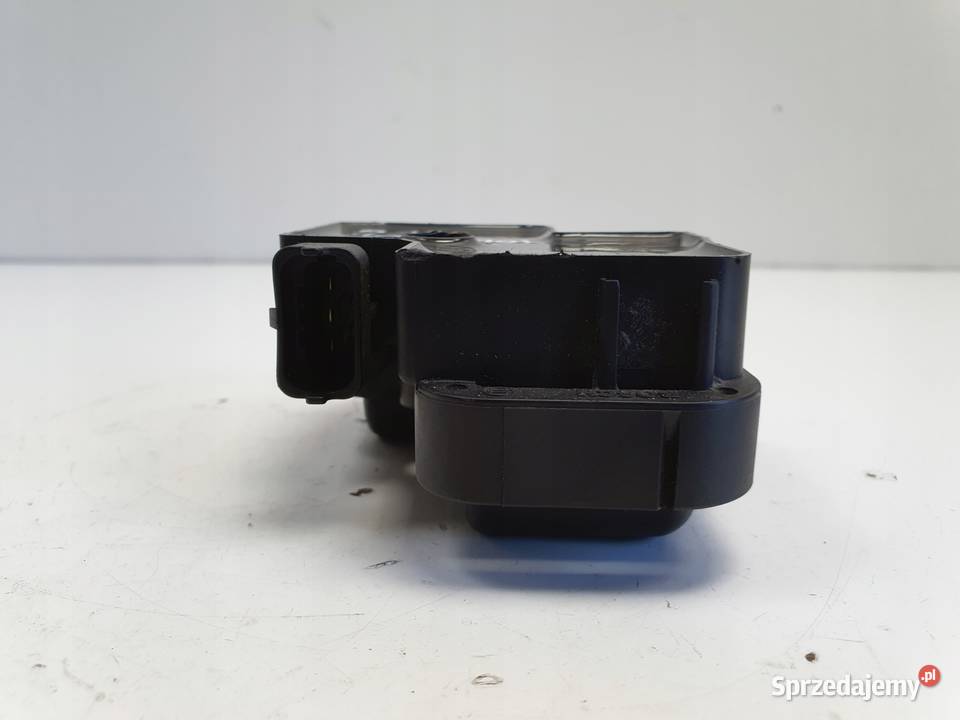 CEWKA ZAPŁONOWA Mercedes W169 17 8V 0221503035