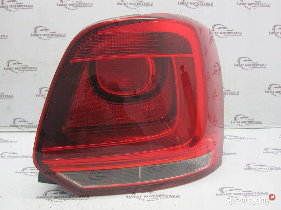 VW POLO V 11r lampa prawa tył 6R0945258B Oświetlenie
