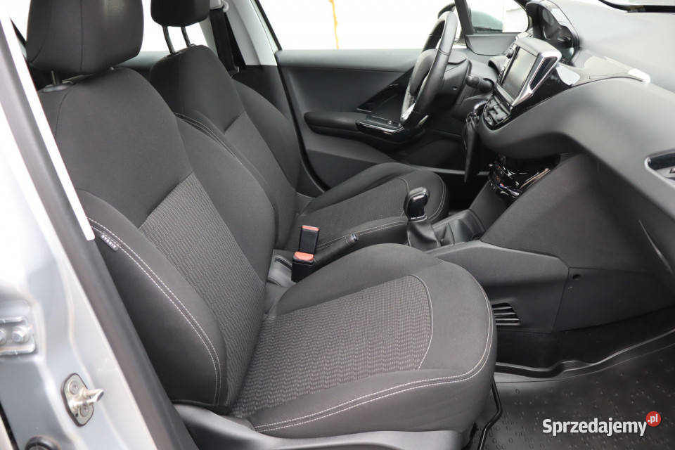 Peugeot 208 12 PureTech