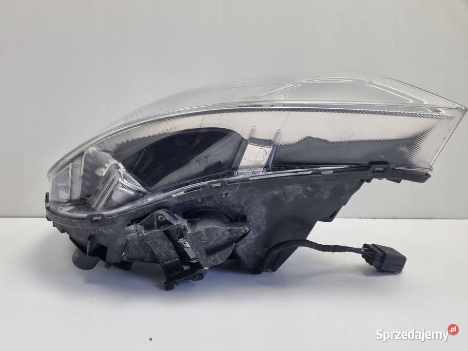 LAMPA PRAWA Volvo V60 S60 II PRZEDNIA prawy Chełm