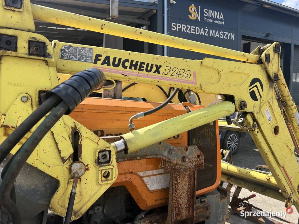 Siłownik hydrauliczny faucheuxa wsunięty 870 mm Turek