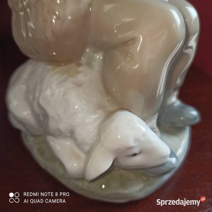 Figurka Chłopiec z Barankiem Zaphirro Porcelana