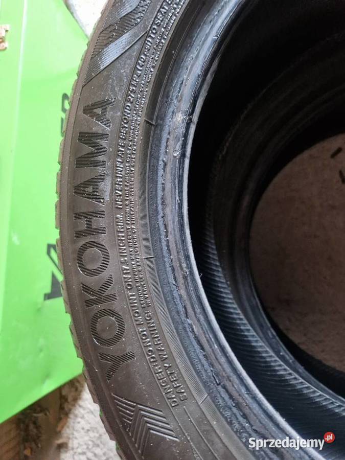 Opony zimowe Yokohama 2255017 Przyszów