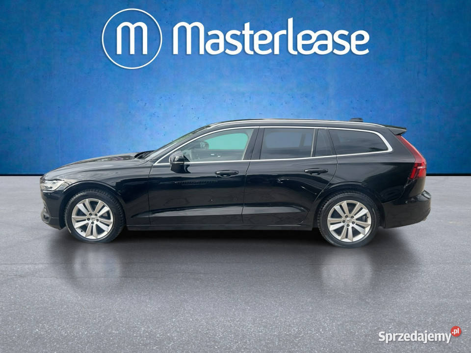 Volvo V60 D4 Momentum Pro Z Polskiego Salonu serwisowany w ASO Warszawa