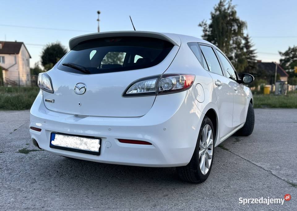 Mazda 3 2011r16 benzyna zarejestrowana w biała Ostrów Mazowiecka sprzedam