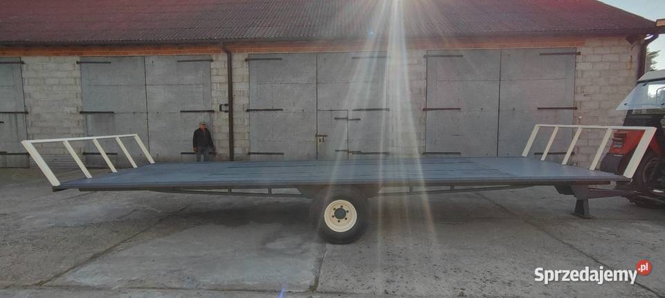 Przyczepa laweta do balotów Przedecz