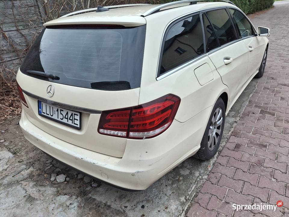 Mercedes Benz W212 200CDI 2013 autoalarm Krzywda
