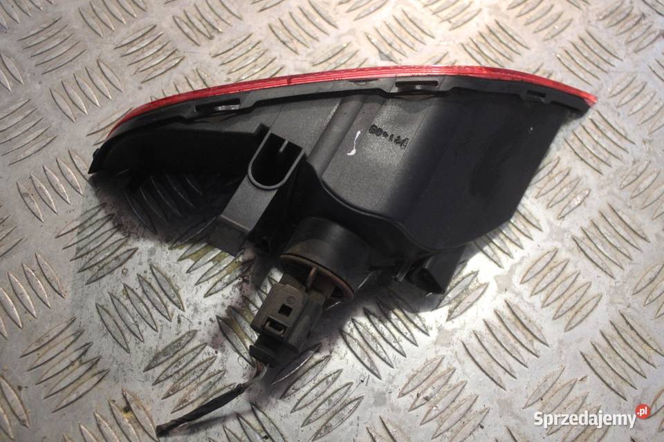 LAMPA ZDERZAKA LEWA LEWY TYŁ SEAT ALTEA