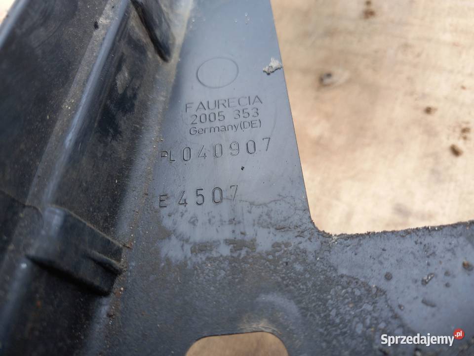 AUDI A4 B8 IV 08r pas przedni wzmocnienie świętokrzyskie Kielce