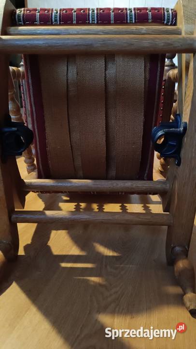 Stary fotel bujany Fotele zachodniopomorskie