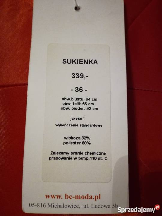 Sukienka krwista czerwień projektantka Beata