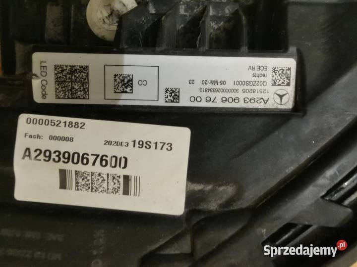MERCEDES EQC W293 LAMPA FULL LED PRAWA osobowe