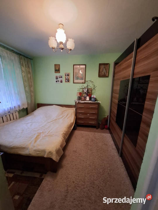 Sprzedam 3 pokojowe mieszkanie w Poniatowej woj balkon lubelskie