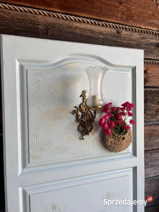 Ręcznie odnawiany komplet mebli shabby chic Łopuszna