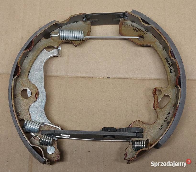 SZCZĘKI HAMULCOWE FORD FOCUS MK I 9804 18 DITDDI Układ hamulcowy sprzedam