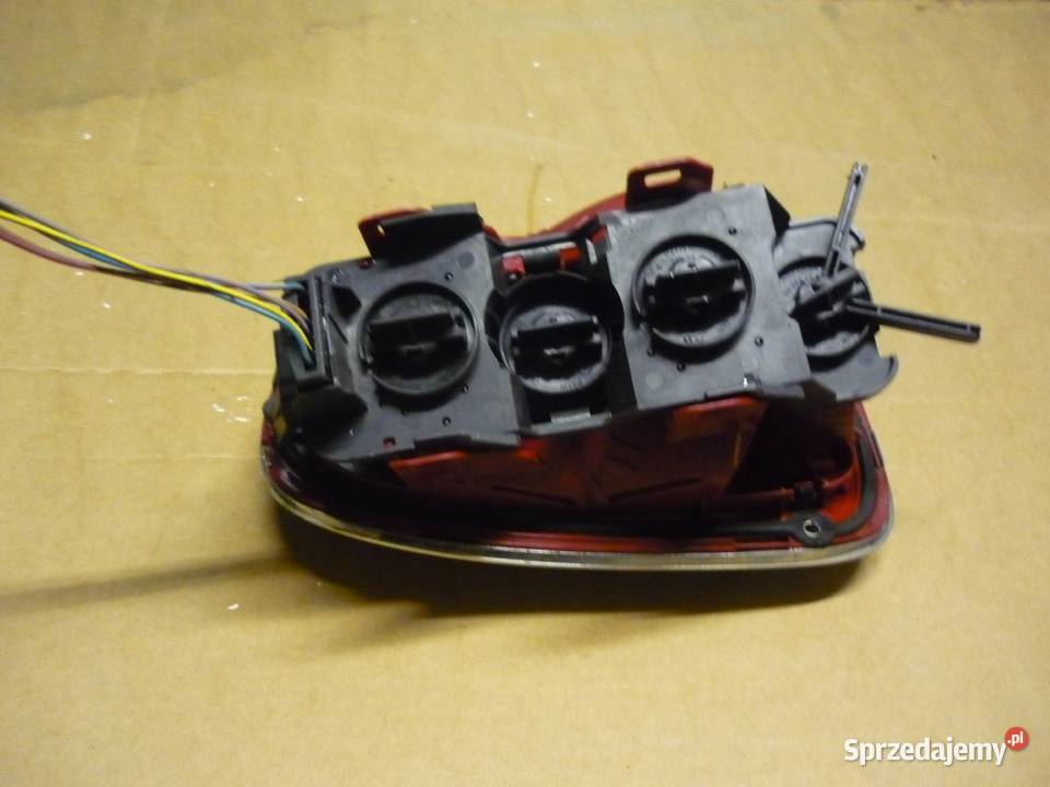 MINI COOPER R56 LAMPA TYŁ PRAWA wielkopolskie