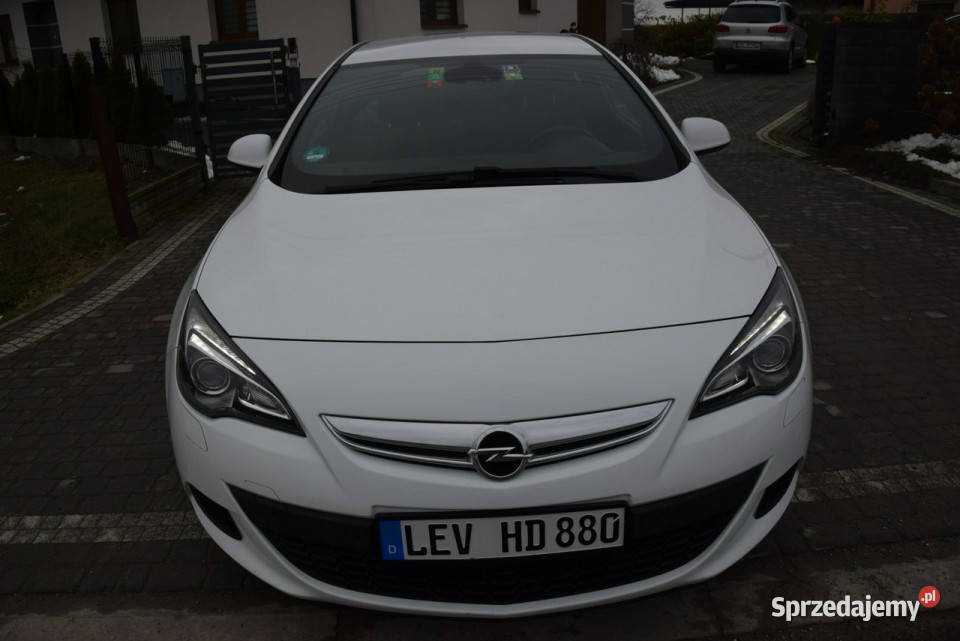 Opel Astra 14TB Led 2KPL KÓŁ 2013r Sprowadzony Majdan Sieniawski
