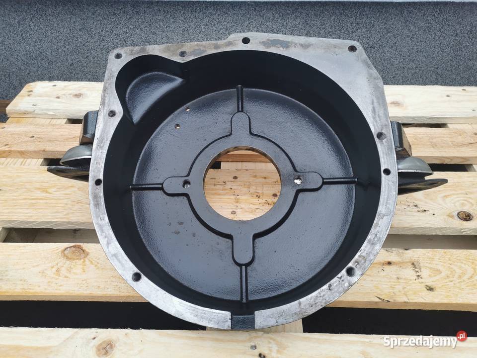 Obudowa koła zamachowego Manitou MLT 523 Wilkowo