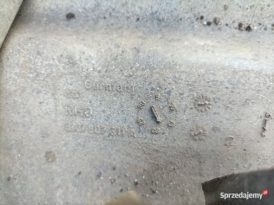 AUDI 80 B4 AUDI 80B4 ZDERZAK TYŁ TYLNY Części samochodowe Kamień-Kolonia