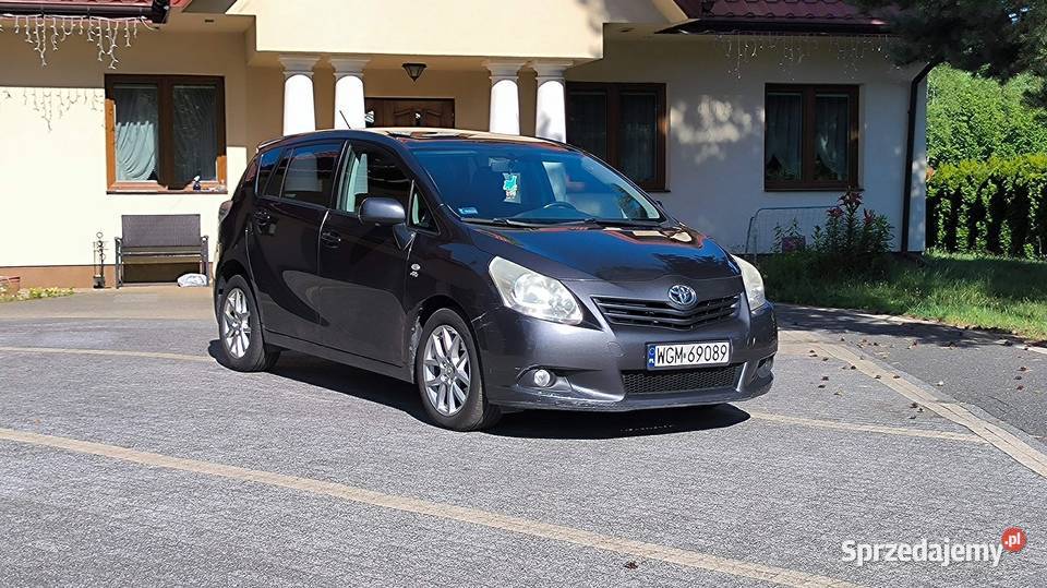 Toyota Verso 7 osobowa CD Grodzisk Mazowiecki sprzedam