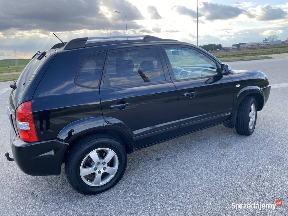 Hyundai Tucson 20 Benzyna nieuszkodzony podlaskie Łomża sprzedam