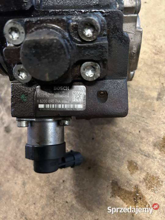 Pompa wtryskowa renault Nissan 20 dci Kęty sprzedam