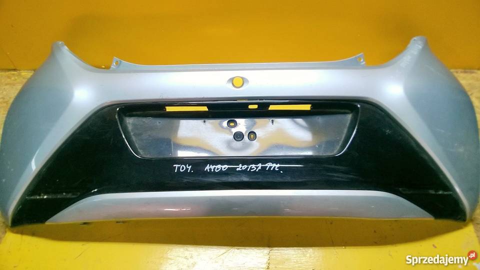 Toyota aygo 2013 2014 zderzak tył oryginał Wrocław