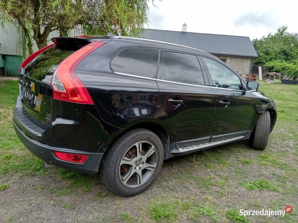 Volvo XC60 SE LUX AWD 2012r 24 D5 215 45246 łódzkie Starostwo Szadek sprzedam