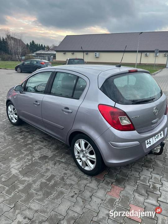 Opel Corsa D 14 benzyna sprowadzony opłacony 4/5 Przemyśl sprzedam