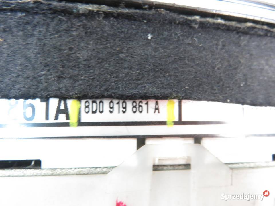 LICZNIK AUDI A4 8D2 B5 19 TDI 8D0919861A małopolskie