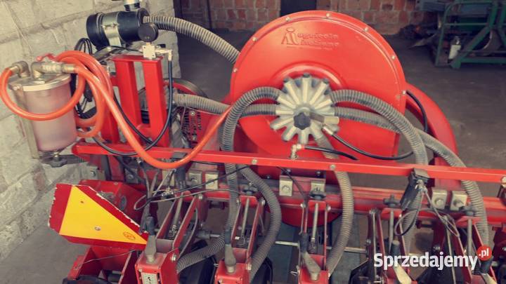 Siewnik do warzyw AGRICOLA ITALIANA SN2130 Maszyny rolnicze