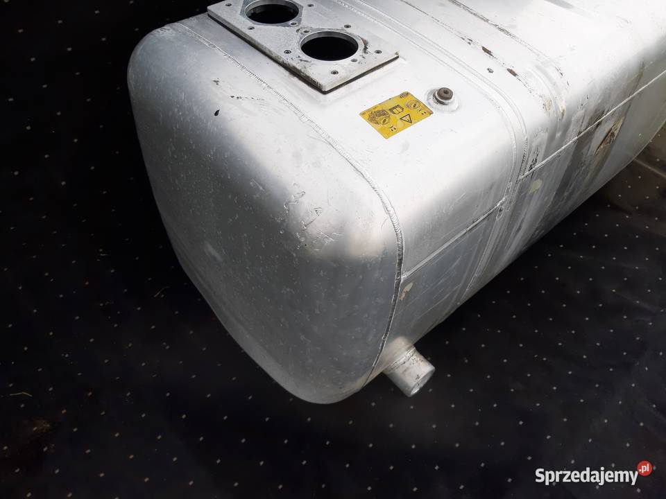 MERCEDES ZBIORNIK PALIWA 390L HYDRAULIKA 130L lubuskie Trzciel